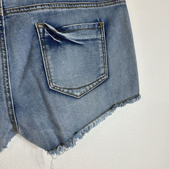 Others follow ladies cut off distressed denim shorts with beaded sides size 30 - Picture 10 of 12